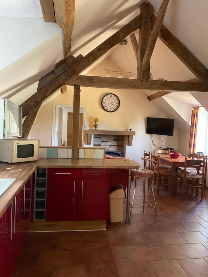 Appartamento Le Glycine A Manoir Sainte Cecile Juvigny-Val-d'Andaine Esterno foto